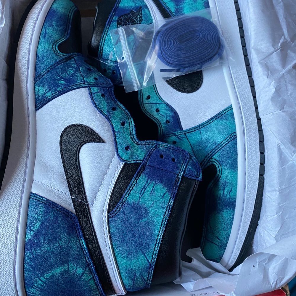 Jordan 1 tie dye